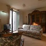 Roberta Hébergement de vacances Mandello del Lario