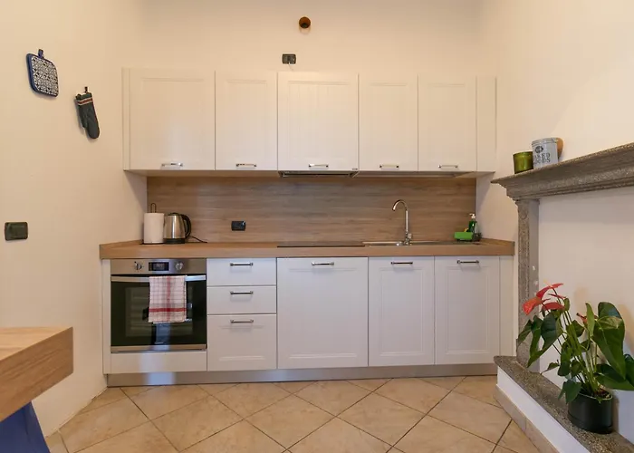 Villa Roberta Mandello del Lario