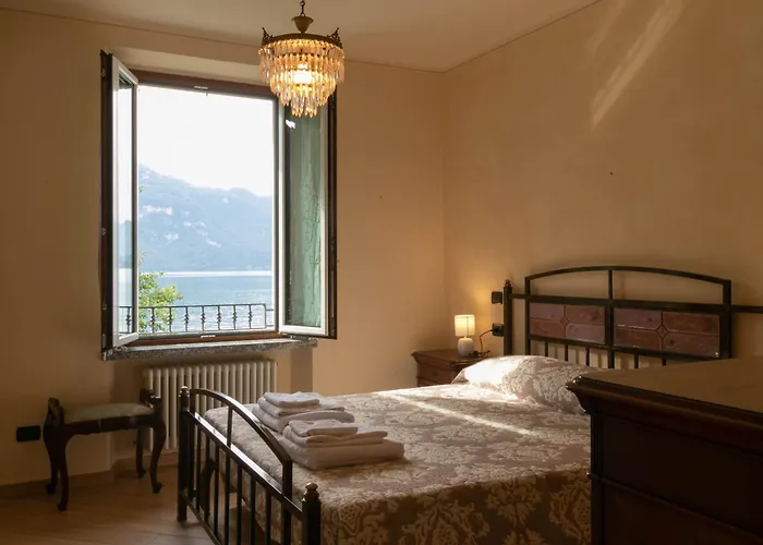 Roberta * Mandello del Lario