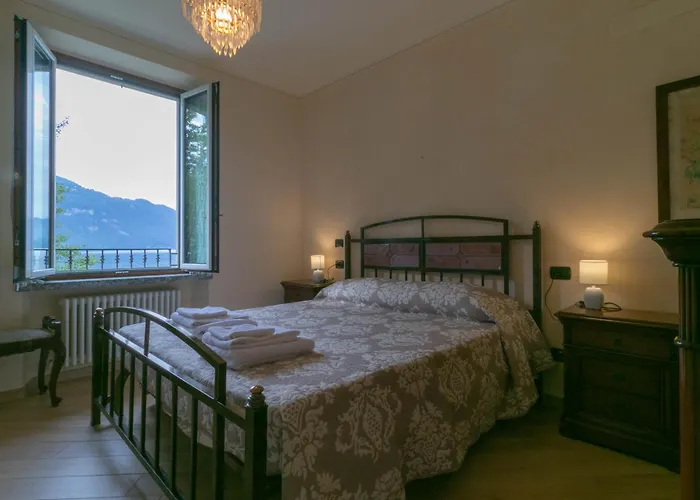 Villa Roberta Mandello del Lario