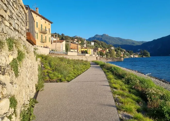 Roberta Mandello del Lario